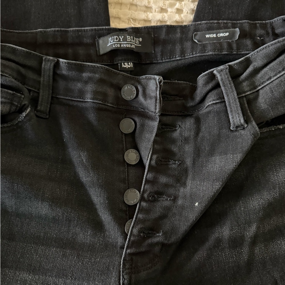 Judy Blue Black Wide Crop Women's Jeans with Button Front